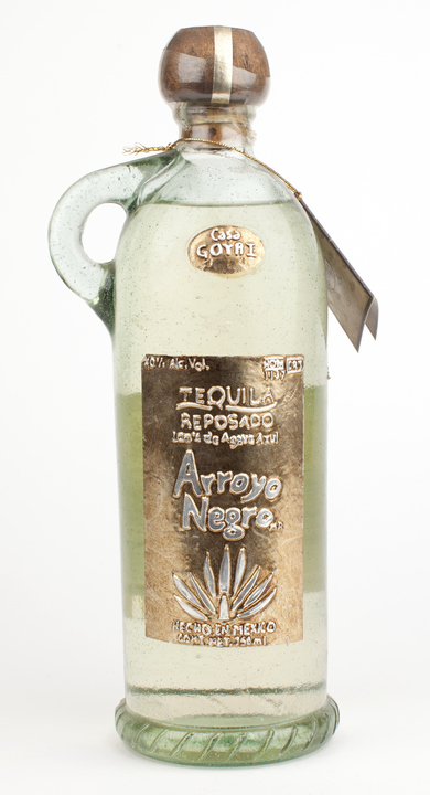 Bottle of Arroyo Negro Reposado
