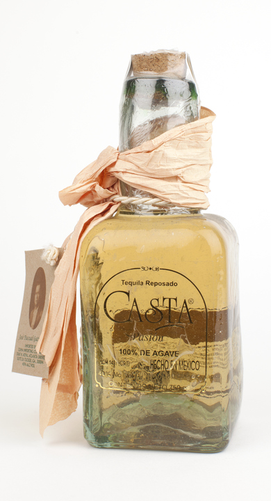 Bottle of Casta Pasión Reposado