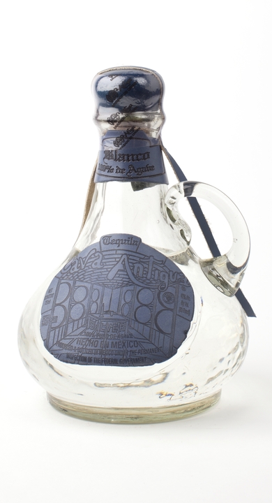 Bottle of Cava Antigua Silver