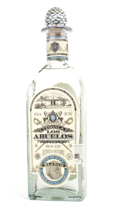 Bottle of Los Abuelos Blanco