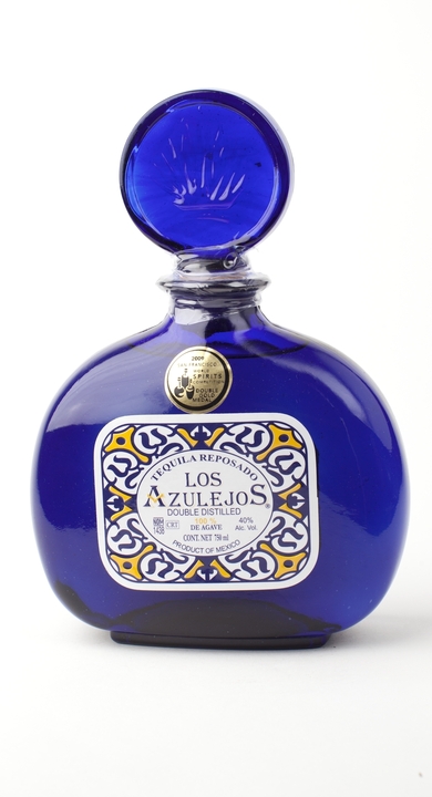 Bottle of Los Azulejos Reposado
