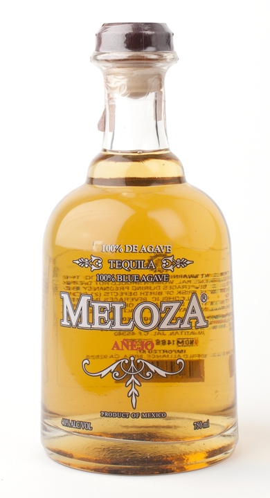 Bottle of Meloza Añejo