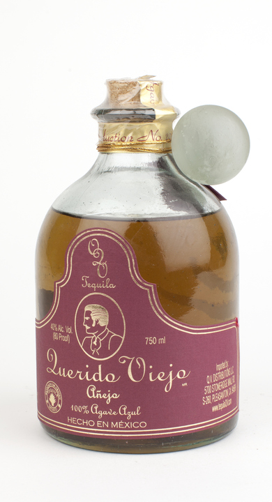 Bottle of Querido Viejo Añejo
