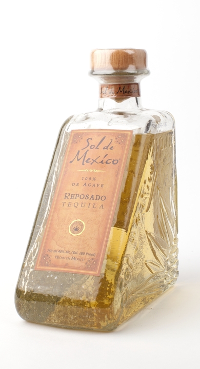 Bottle of Sol de Mexico Reposado