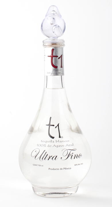 Bottle of t1 Blanco Ultra-Fino
