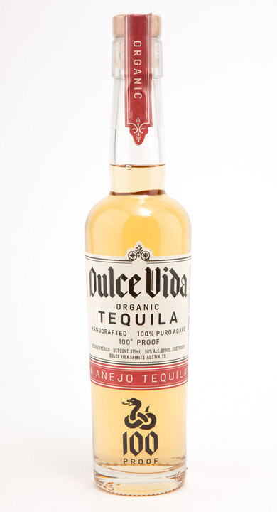 Bottle of Dulce Vida Añejo