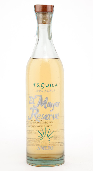 Bottle of El Mayor Reserve Añejo