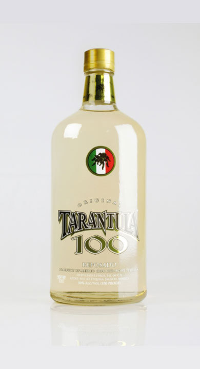 Bottle of Tarantula 100 Reposado