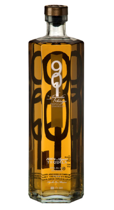 Bottle of 901 Añejo