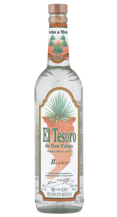 Bottle of El Tesoro Blanco (White Label)