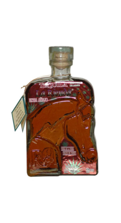 Bottle of La Rienda Extra Añejo 