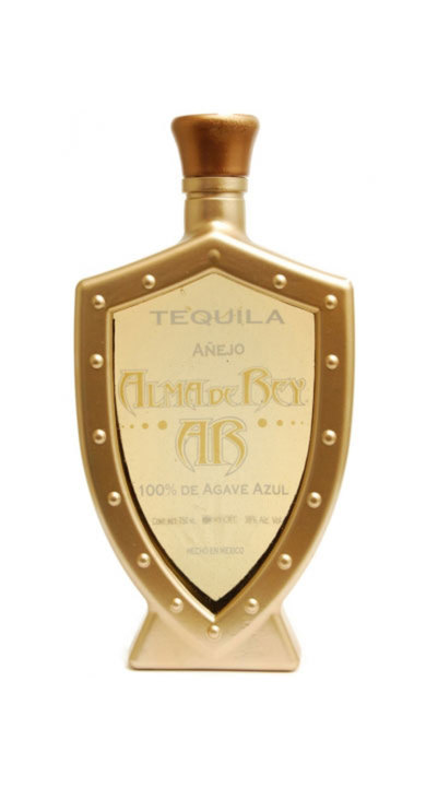 Bottle of Alma de Rey Tequila Añejo