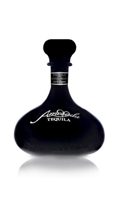 Bottle of Amorada Tequila Extra Añejo