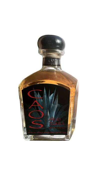 Bottle of Caos Tequila Añejo