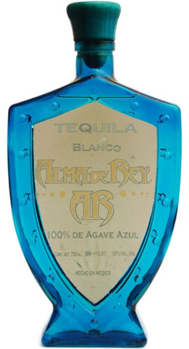 Bottle of Alma de Rey Tequila Blanco