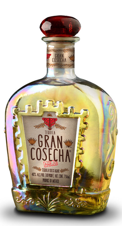 Bottle of Gran Cosecha Añejo