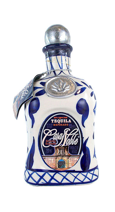 Bottle of Casa Noble Reposado (Talavera)