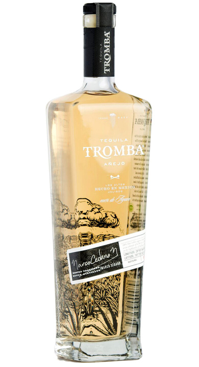 Bottle of Tequila Tromba Añejo
