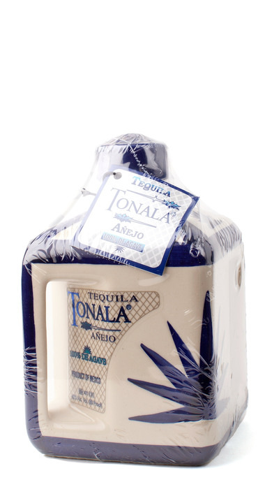 Bottle of Tonala Añejo