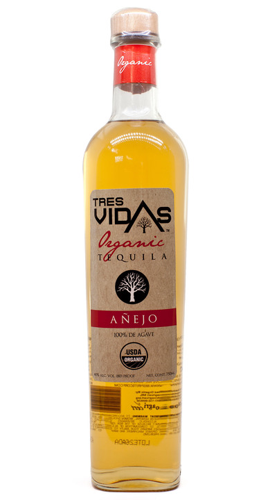 Bottle of Tres Vidas Organic Tequila Añejo