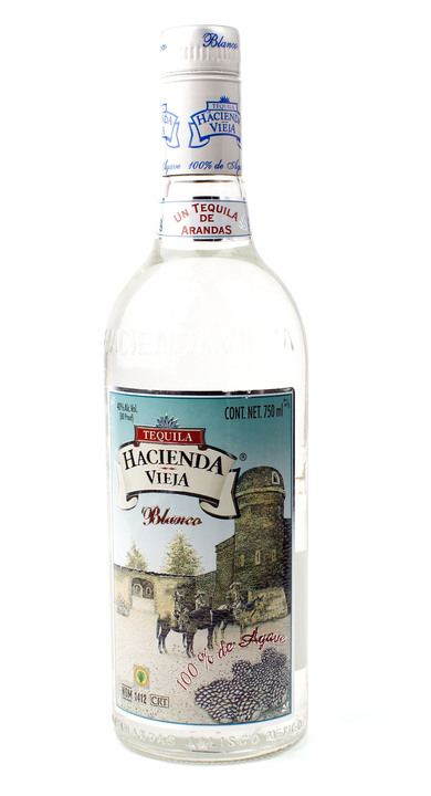 Bottle of Hacienda Vieja Blanco