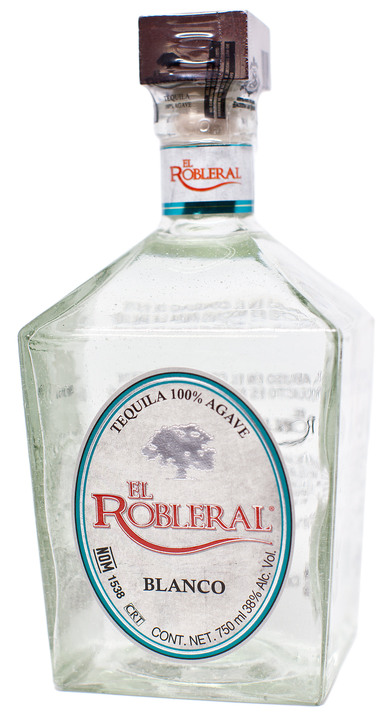 Bottle of El Robleral Blanco