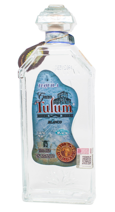Bottle of Gran Tulum Tequila Blanco
