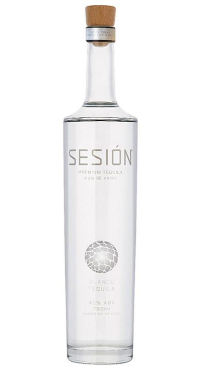 Bottle of Sesión Tequila Blanco