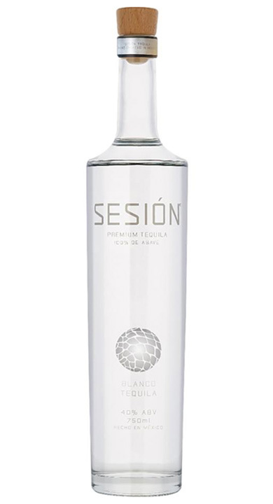 Bottle of Sesión Tequila Blanco