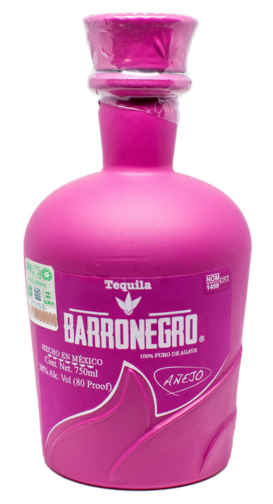 Bottle of Tequila Barro Negro Añejo