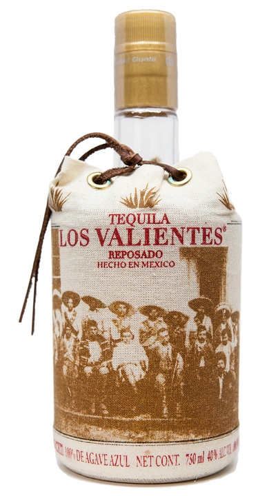 Bottle of Los Valientes Tequila Reposado