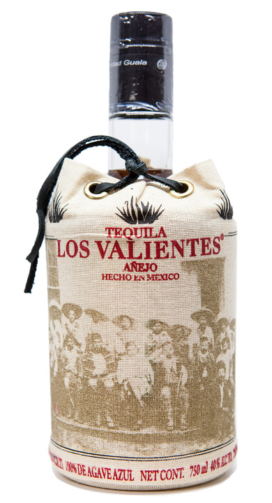 Bottle of Los Valientes Tequila Añejo