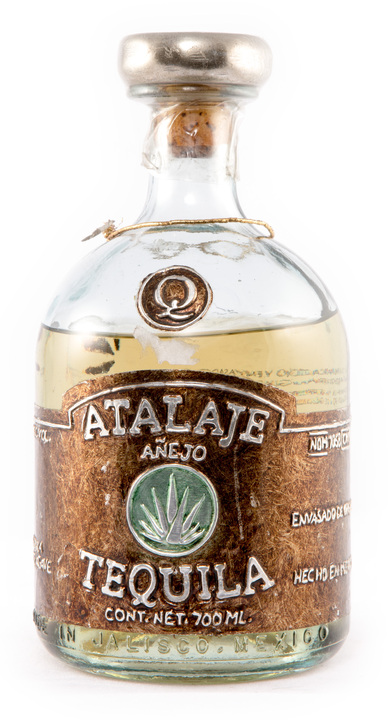 Bottle of Tequila Atalaje Añejo