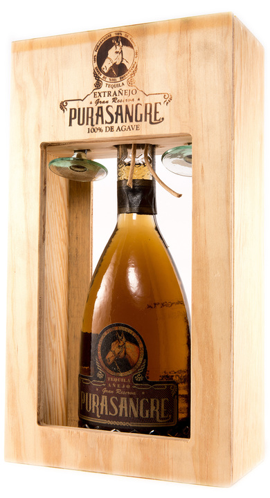 Bottle of Purasangre Añejo Gran Reserva (5 yr)