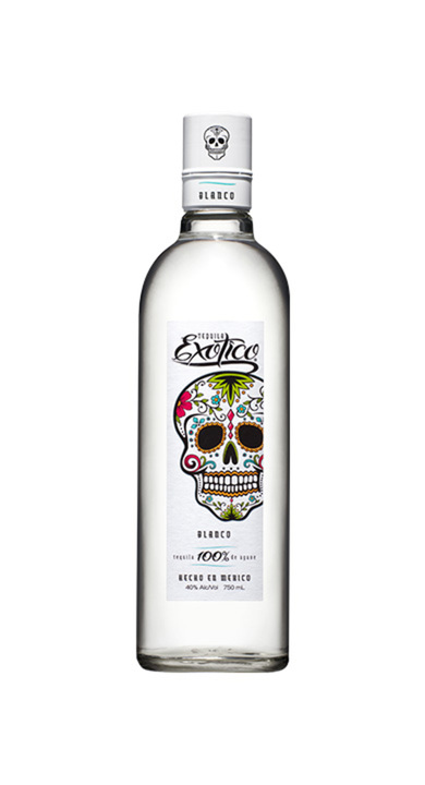Bottle of Exotico Blanco