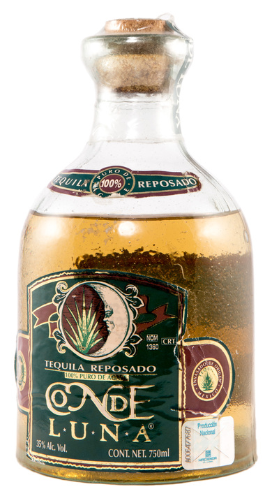 Bottle of Conde Luna Reposado