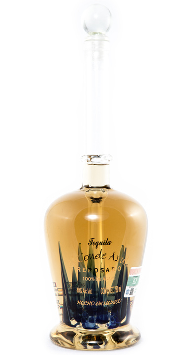 Bottle of El Conde Azul Reposado