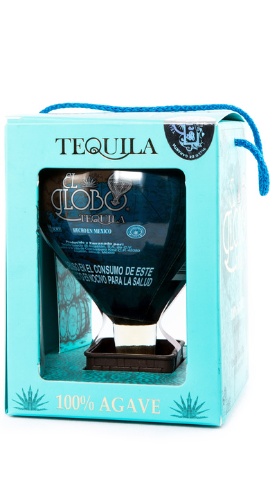 Bottle of Tequila El Globo Reposado