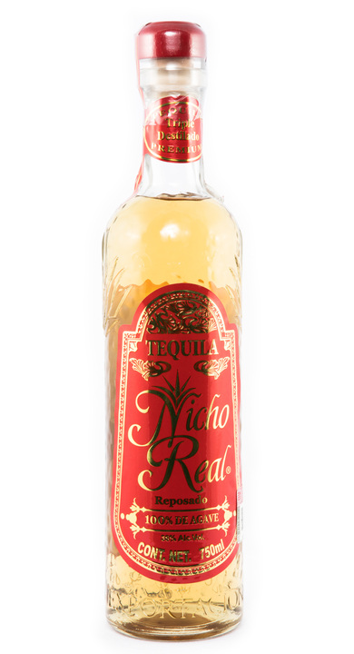 Bottle of Nicho Real Reposado