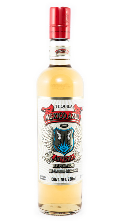 Bottle of México Azul Antiguo Reposado