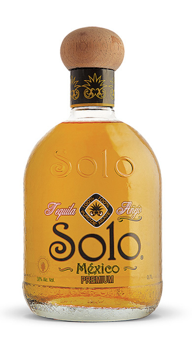 Bottle of Solo México Añejo