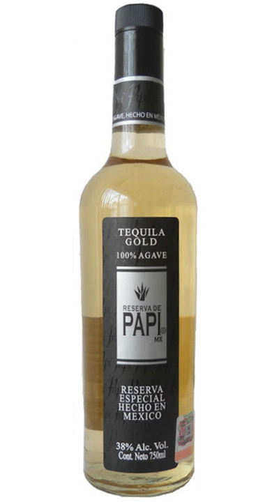 Bottle of Tequila Gold Reserva de Papi MX