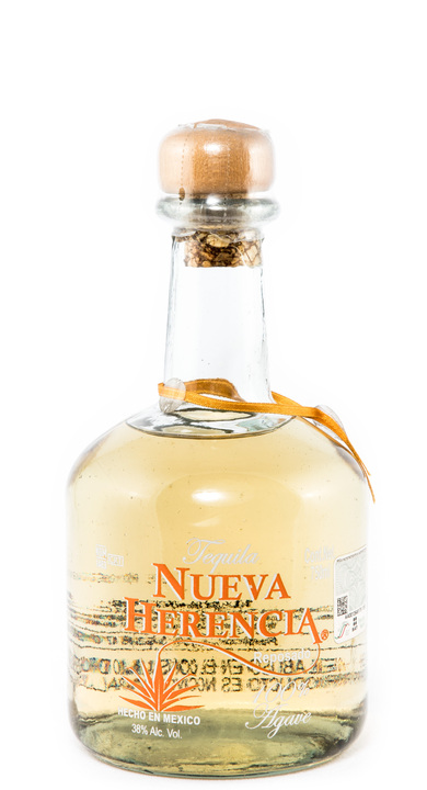 Bottle of Nueva Herencia Reposado