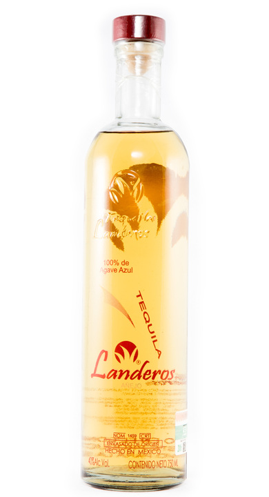 Bottle of Landeros Añejo