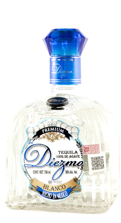 Bottle of El Diezmo Blanco