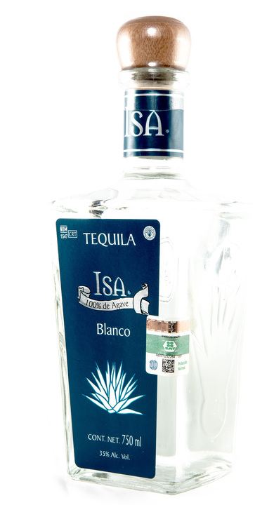 Bottle of ISA Blanco