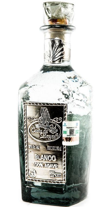 Bottle of Casta de Reyes Blanco
