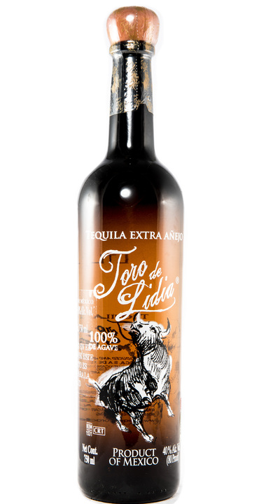 Bottle of Toro de Lidia Extra Añejo