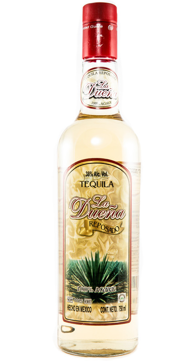 Bottle of La Dueña Reposado