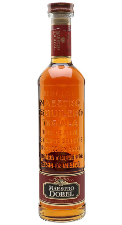 Bottle of Maestro Dobel Añejo